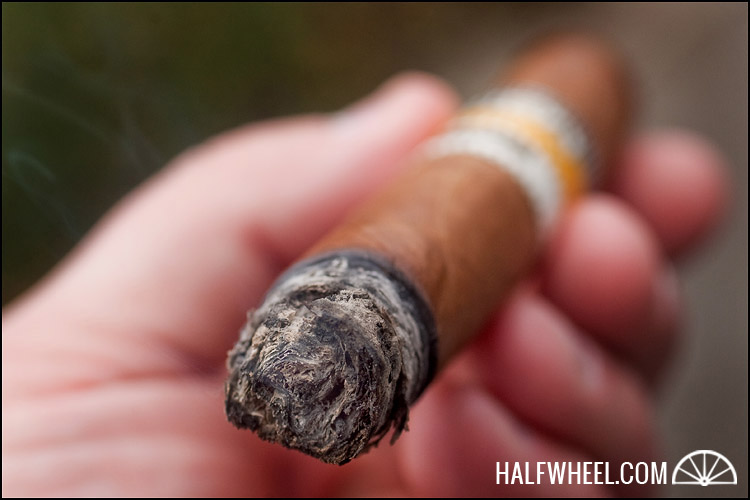 Cohiba Behike (2006) 3.jpg 高希霸 COHIBA BEHIKE (2006) 雪茄