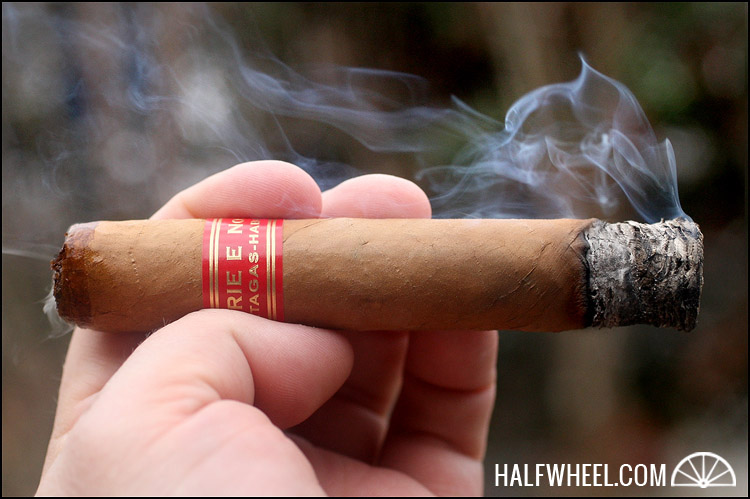 Partagas Serie E No.2 1.jpg Partagas Serie E No 2 1