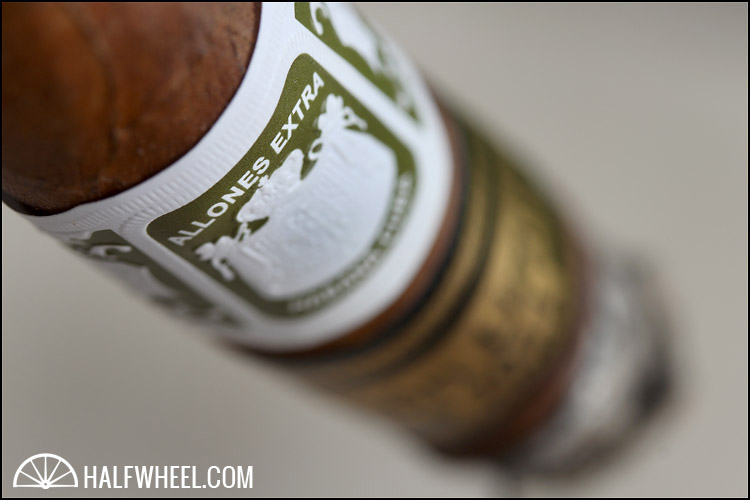 Ramon Allones Allones Extra EL 2011 3.jpg Ramon Allones Allones Extra EL 2011 3