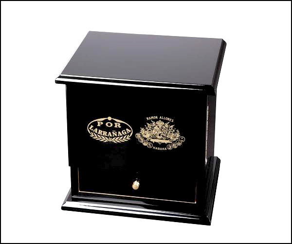 Por Larrañaga Robustos Edición Regional Alemania (2009) 雪茄盒 1.jpg Por Larrañaga Robustos Edición Regional Alemania 2009 雪茄盒 1