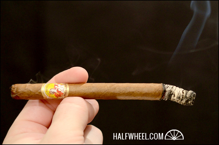 La Gloria Cubana Medaille d'Or No.4 2.jpg La Gloria Cubana Medaille d 或 No 4 2