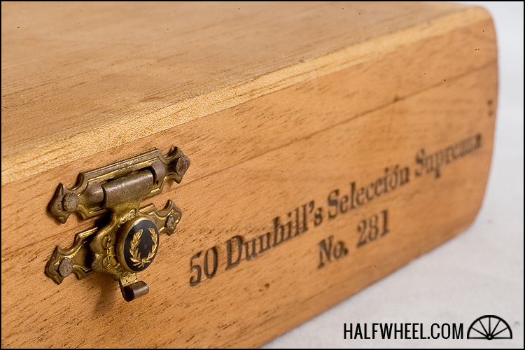 Partagas Dunhill Seleccion Suprema No. 281 Box 4.jpg Partagas 登喜路 Seleccion Suprema No 281 Box 4