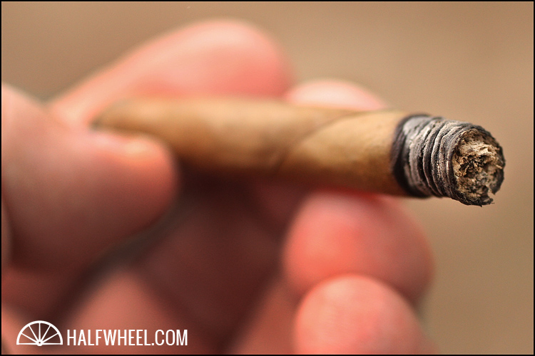 Partagas Dunhill Seleccion Suprema No. 281 3.jpg Partagas 登喜路 Seleccion Suprema No 281 3