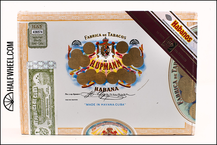 H. Upmann Royal Robusto Box 1.jpg H Upmann Royal Robusto Box 1