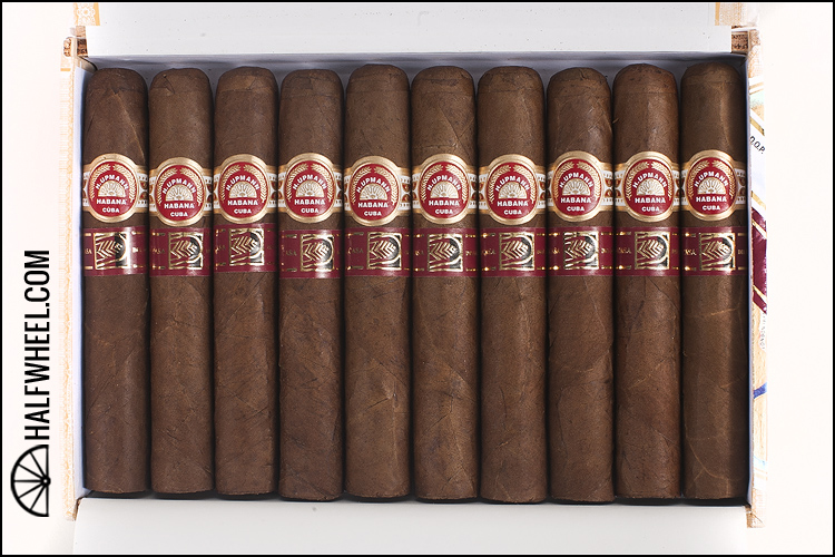 H. Upmann Royal Robusto Box 2.jpg H Upmann Royal Robusto Box 2