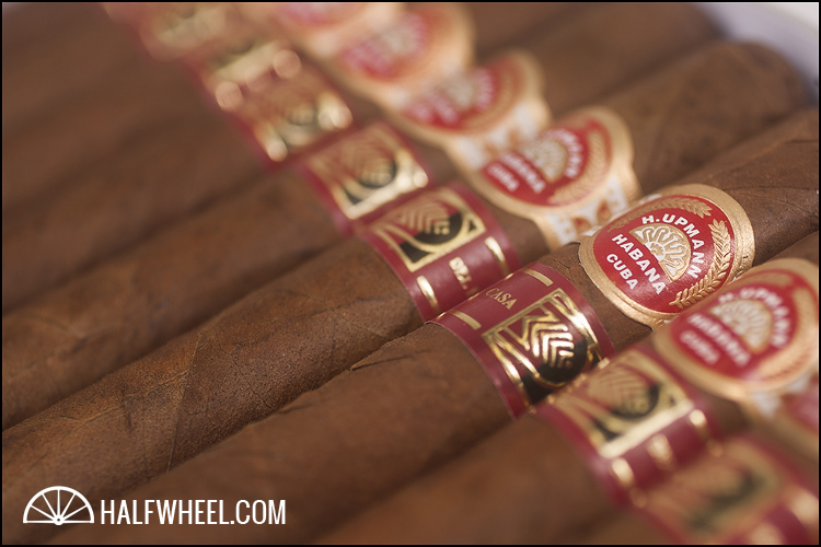 H. Upmann Royal Robusto Box 3.jpg H Upmann Royal Robusto Box 3