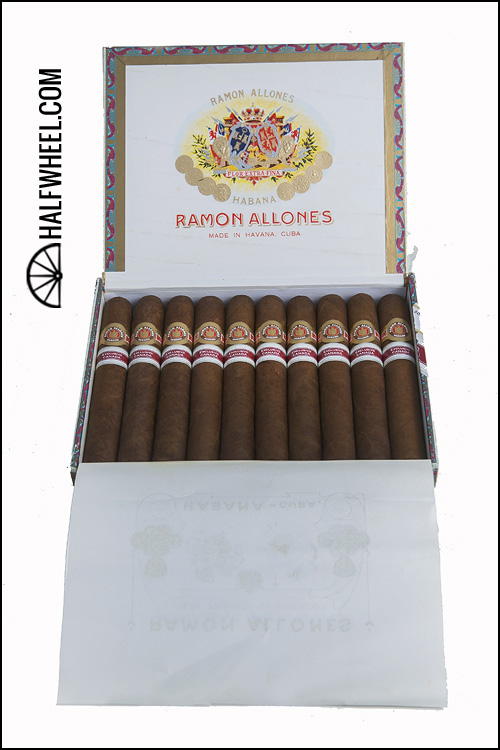 Ramón Allones Gordito de Allones Edición Regional Canada (2010) Box 3.jpg Ramón Allones Gordito de Allones Edición 加拿大地区 2010 框 3