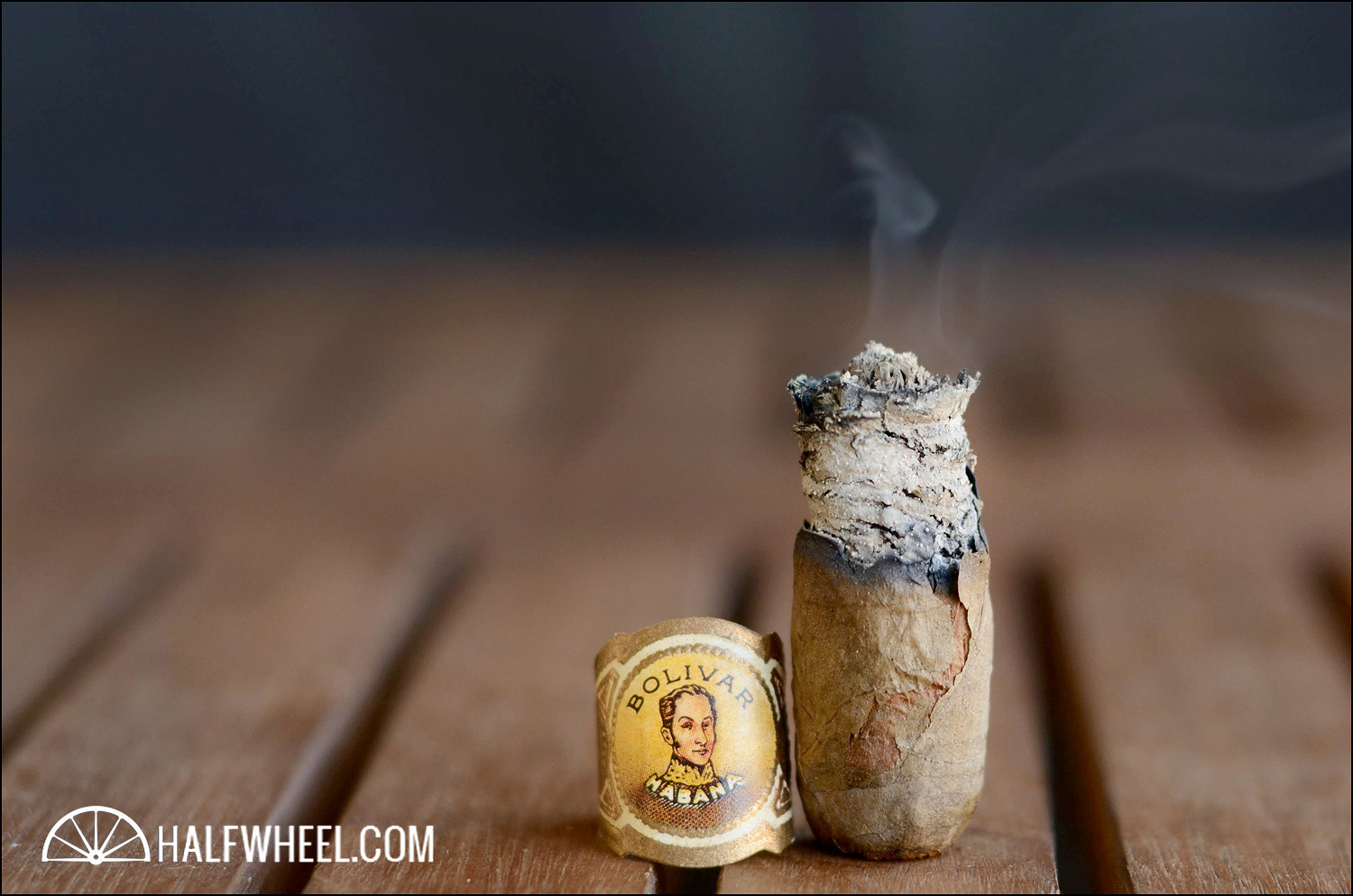 玻利瓦尔小日冕 4.jpg 玻利瓦尔小日冕 4