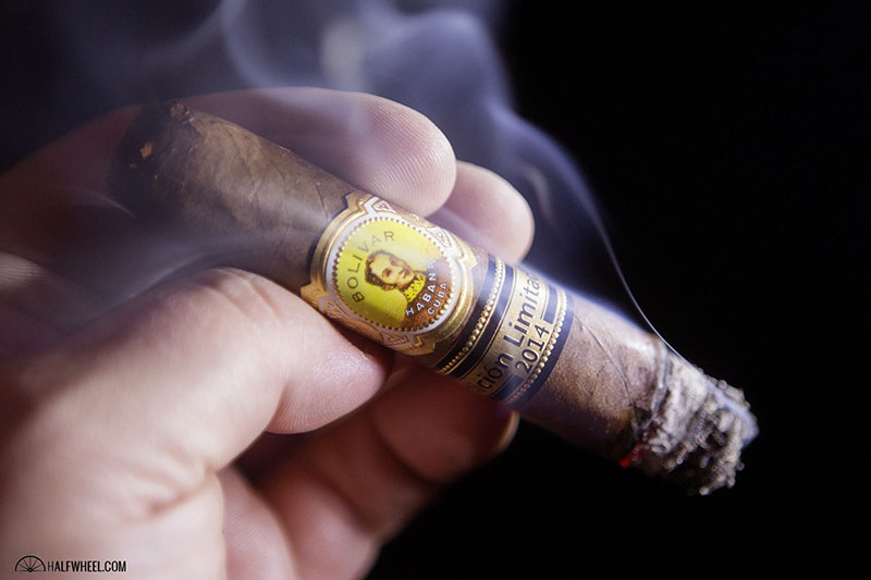 Bolivar Super Coronas Edicion Limitada 2014 3.jpg Bolivar Super Coronas Edicion Limitada 2014 3