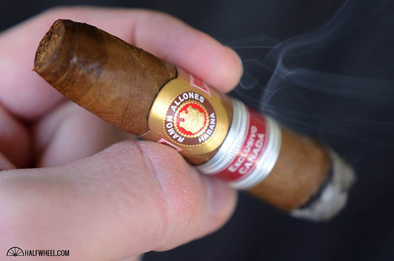 Ramon Allones Petit Unico (ER Canada 2009) 3.jpg Ramon Allones Petit Unico ER 加拿大 2009 3