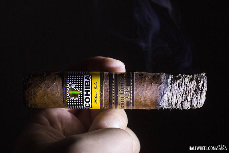 Cohiba Robustos Supremos Edicion Limitada 2014 2.jpg Cohiba Robustos Supremos Edicion Limitada 2014 2