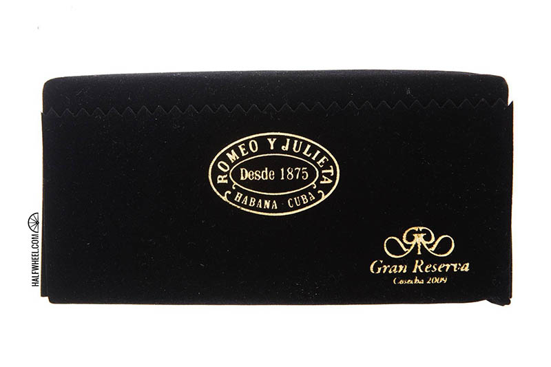 罗密欧与朱丽叶宽丘吉尔特级珍藏 Cosecha 2009 盒装 2.jpg 罗密欧与朱丽叶宽丘吉尔特级珍藏 Cosecha 2009 盒 2