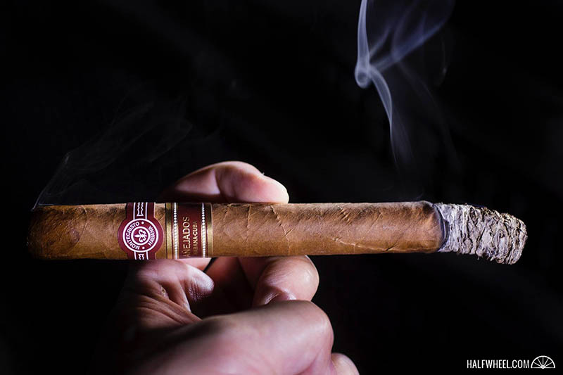 Montecristo Churchill Anejado 2.jpg 蒙特克里斯托·丘吉尔·阿尼哈多 2