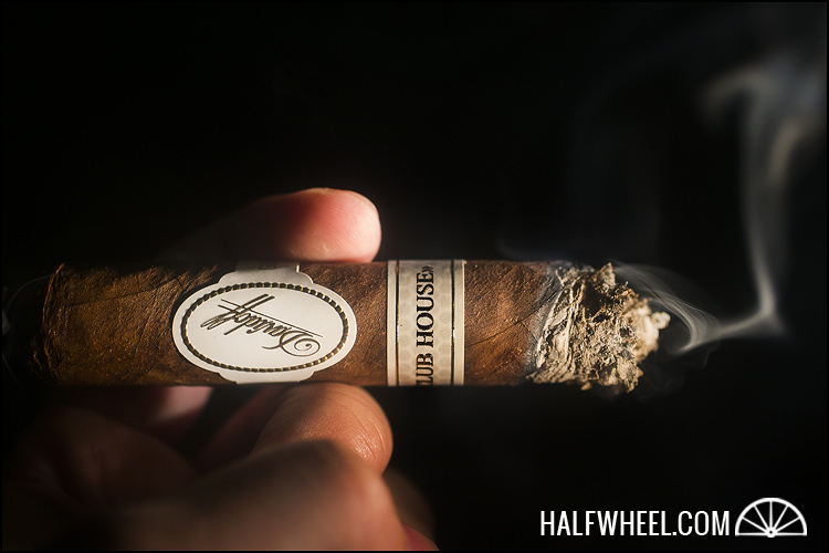 大卫杜夫大师版 2013 大卫杜夫大师版 2013 俱乐部会所 Toro 3