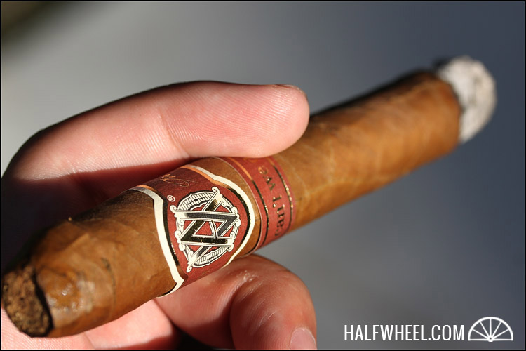 AVO 旧版 2.jpg AVO LE04