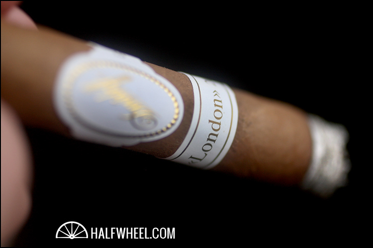 大卫杜夫伦敦 25 周年系列 3.jpg 大卫杜夫伦敦 25 周年系列 3