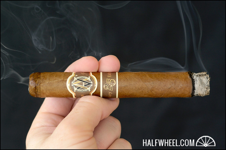 AVO 25 周年纪念版 2.jpg AVO 25 周年纪念版 2