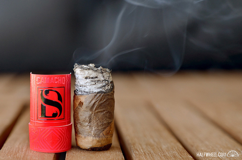 Camacho Double Shock Toro 4.jpg 卡马乔双冲击托罗 4