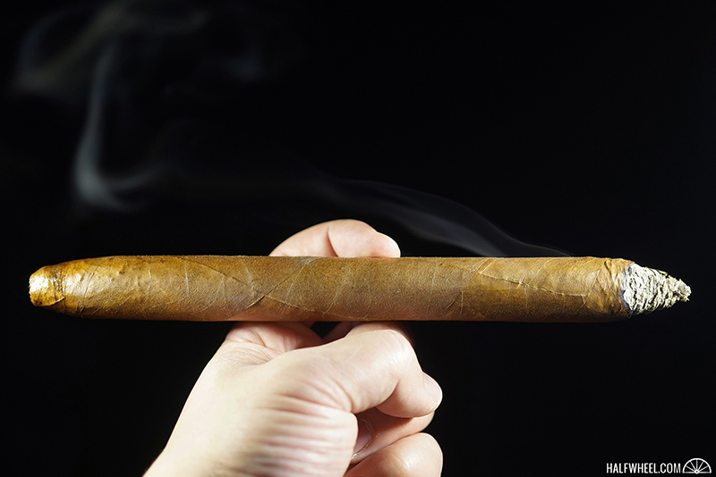 季诺大卫杜夫100周年 DIADEMAS 100 (2019)