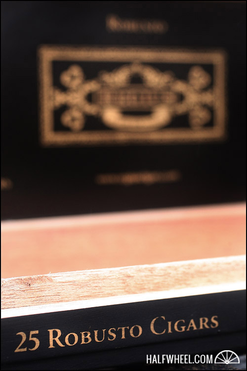 雷吉斯·罗布图2.jpg 雷吉斯·罗布图2.jpg