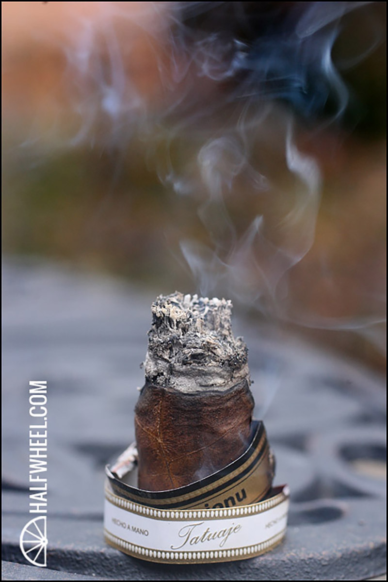 Tatuaje Cojonú 2012 Capa Especial 4.jpg 塔图阿赫 混合强度2012 CAPA特别版 - TATUAJE COJONÚ 2012 CAPA ESPECIAL