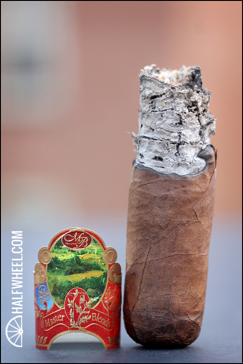 Oliva Master Blends 1 丘吉尔 4.jpg 奥利瓦混合大师 1 丘吉尔 4