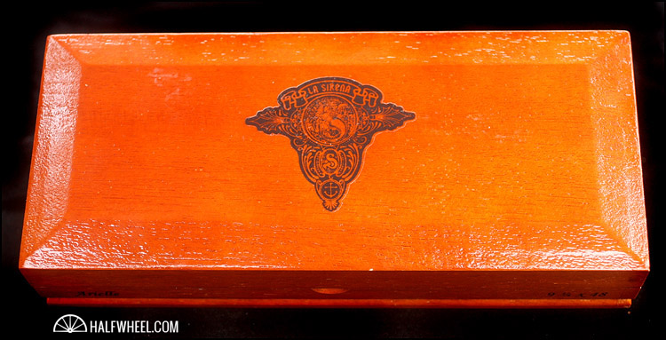 La Sirena A Box 1.jpg La Sirena A 盒 1