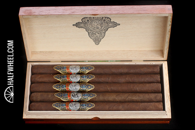 La Sirena A Box 2.jpg La Sirena A 盒子 2