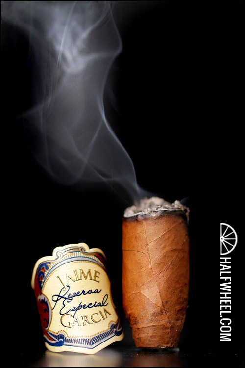 Jaime Garcia Reserva Especial 康涅狄格 Belicoso 4.jpg 詹姆斯加西亚 特别珍藏 康涅狄格彪力高 JAIME GARCIA RESERVA ESPECIAL CONNECTICUT BELICOSO
