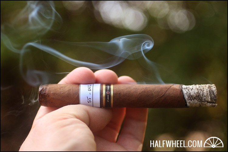 工作室烟草 ST-002 2.jpg 工作室烟草 ST 002 2