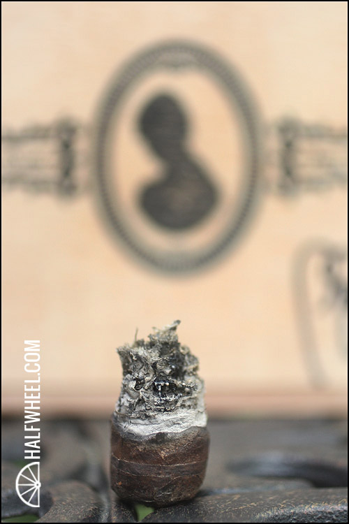 La Dueña Petit Robusto 4.jpg La Dueña Petit Robusto 4