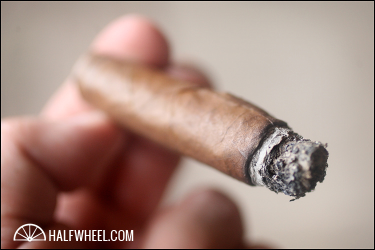 Emilio La Musa Mosa Corona Gorda 3.jpg Emilio La Musa Mosa Corona Gorda 3