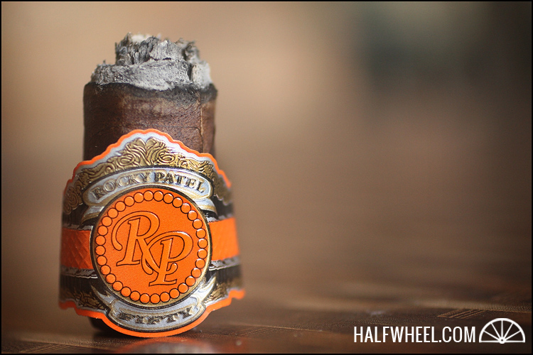 Rocky Patel 五十枚鱼雷 4.jpg 洛基帕特尔 五十 鱼雷 - ROCKY PATEL FIFTY TORPEDO