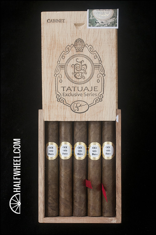 Tatuaje 小鲍里斯盒子 2.jpg 塔图阿赫 小鲍里斯 - TATUAJE LITTLE BORIS