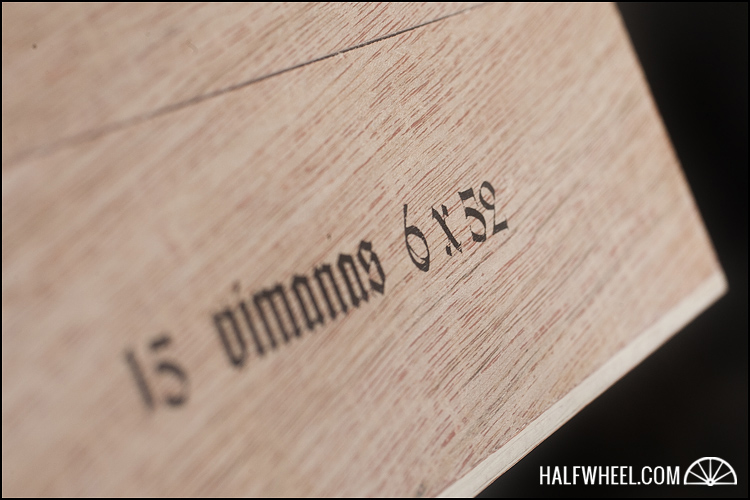 Illusione Singulare 2011 2012 Box 4.jpg Illusione Singulare 2011 2012 Box 4