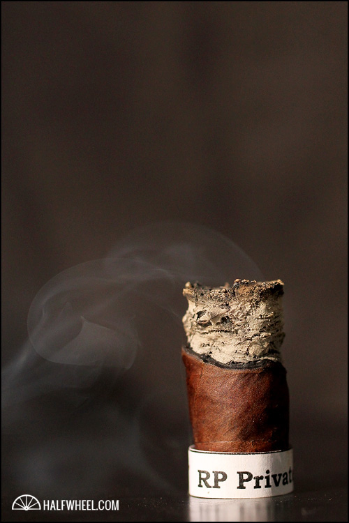 Rocky Patel 私人酒窖 Robusto 4.jpg Rocky Patel 私人酒窖 Robusto 4