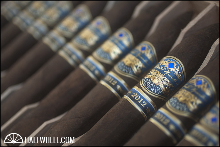 Nestor Miranda Grand Reserve 2012 盒子 3.jpg 内斯特米兰达珍藏 2012 - NESTOR MIRANDA GRAND RESERVE 2012