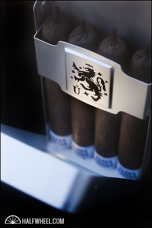 Liga Privada Único Serie Papas Fritas Tin 2.jpg 私人联盟 LIGA PRIVADA ÚNICO SERIE PAPAS FRITAS