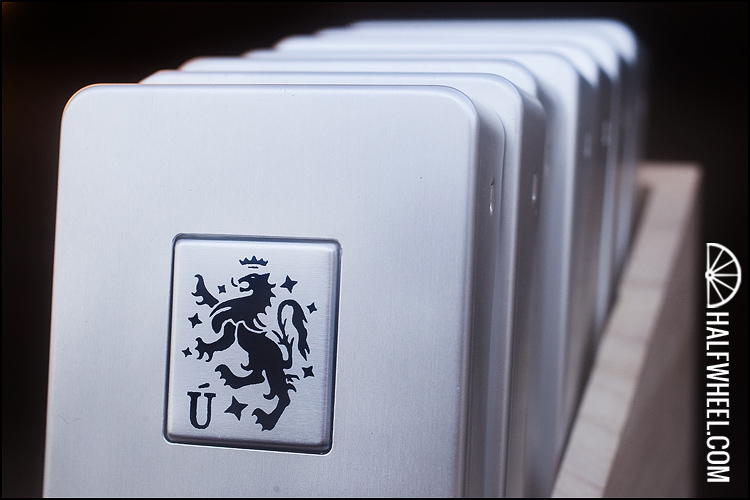 Liga Privada Único Serie Papas Fritas 袖子 3.jpg 私人联盟 LIGA PRIVADA ÚNICO SERIE PAPAS FRITAS