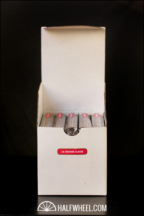 La Grand Classe Box 2.jpg LA GRAND CLASSE雪茄