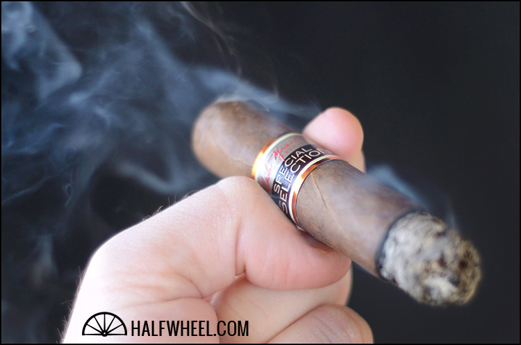 Nestor Miranda Special Selection Danno 2012 3.jpg NESTOR MIRANDA SPECIAL SELECTION DANNO 2012 雪茄