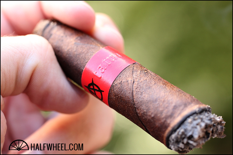 Tatuaje 无政府状态启示录 3.jpg 塔图阿赫 末日预言 TATUAJE ANARCHY APOCALYPSE 雪茄