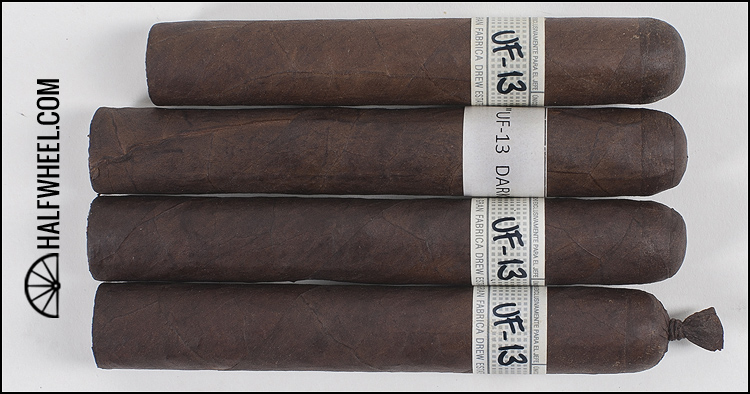 Liga Privada UF-13 Prototypes.jpg 私人联盟 LIGA PRIVADA ÚNICO SERIE UF-13 DARK 雪茄