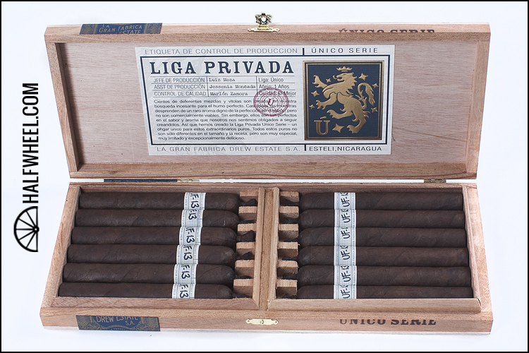 Liga Privada Único Serie UF-13 暗箱 3.jpg 私人联盟 LIGA PRIVADA ÚNICO SERIE UF-13 DARK 雪茄