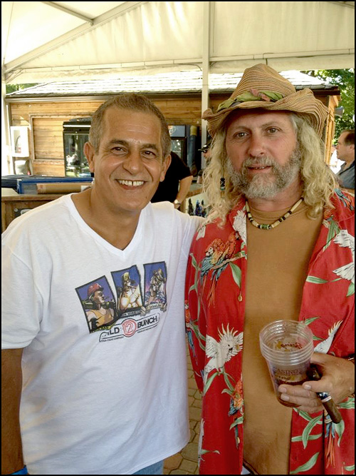 Eddie Ortega 和 Island Jim Robinson - 来自 Ortega 的 Facebook.jpg 奥尔特加 ORTEGA THE WILD BUNCH ISLAND JIM WAHOO 雪茄