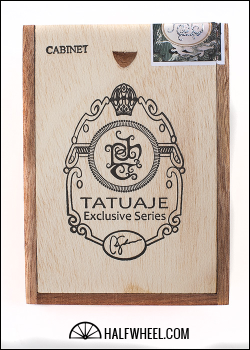 Tatuaje Mission 烟斗店 CQ1 Belicoso Box 1.jpg 塔图阿赫 TATUAJE MISSION PIPE SHOP CQ1 BELICOSO 雪茄
