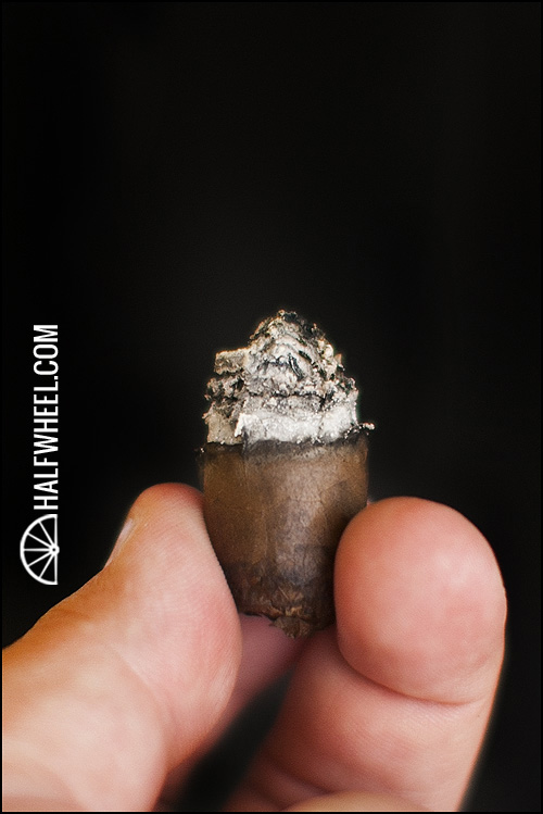 STUDIO TOBAC SGP-013 4.jpg STUDIO TOBAC SGP-013 TORO 雪茄