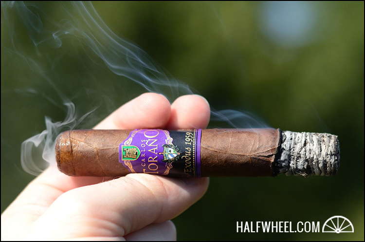 Toraño Exodus 1959 Finite 2013 Robusto 2.jpg TORAÑO EXODUS 1959 FINITE 2013 ROBUSTO 雪茄
