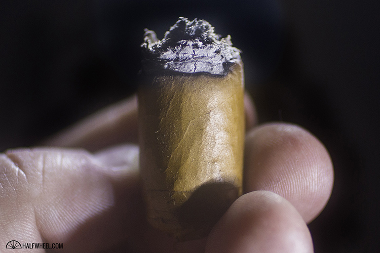 CASA FERNÁNDEZ RESERVA CONNECTICUT 雪茄