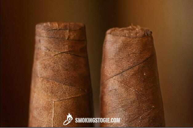 Litto Gomez Diez Chisel Puro Oscuro 2.png Litto Gomez Diez Chisel Puro Oscuro 2.png